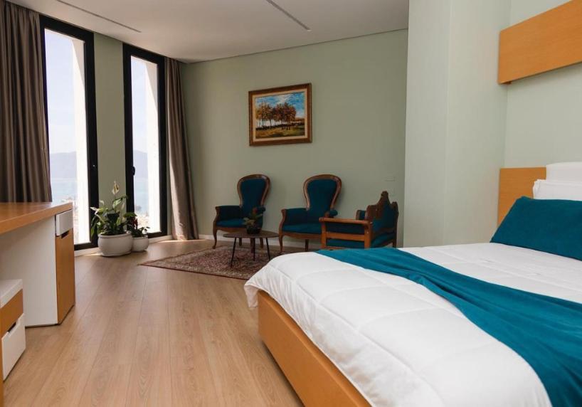 Hotel Bologna Vlorë Εξωτερικό φωτογραφία