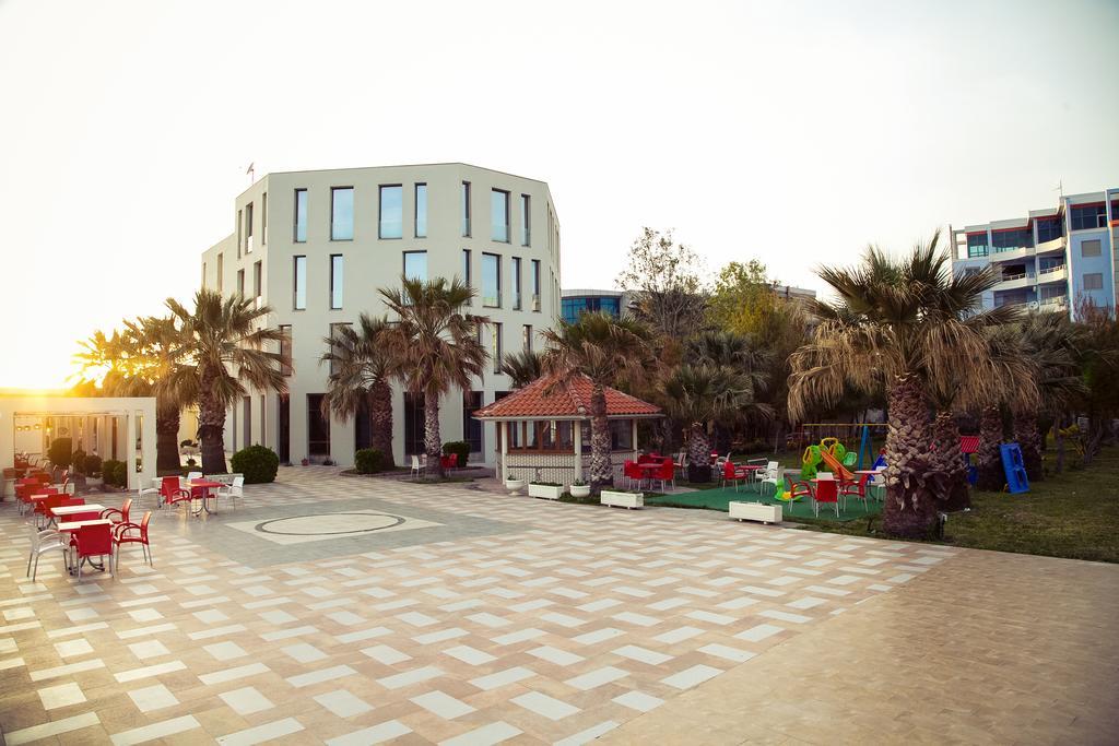 Hotel Bologna Vlorë Εξωτερικό φωτογραφία